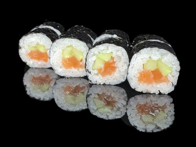 Сяке с огурцом